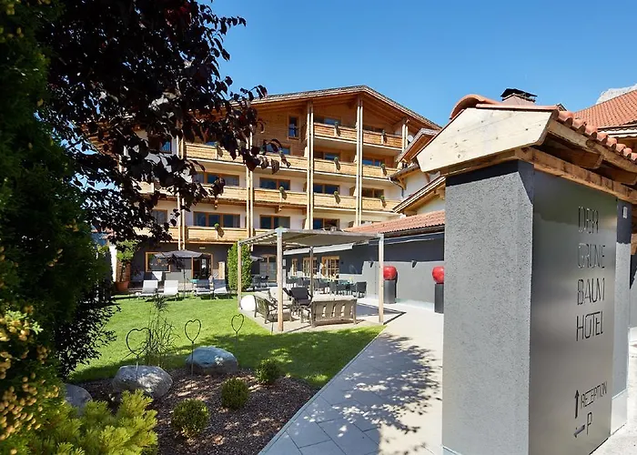 Der Gruene Baum Mountain Boutique Hotel